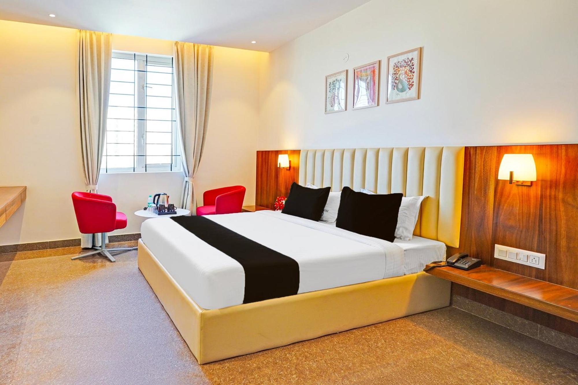 Super Townhouse Oak Electronic City Formerly Hotel Trubell Kammasandra Exterior foto